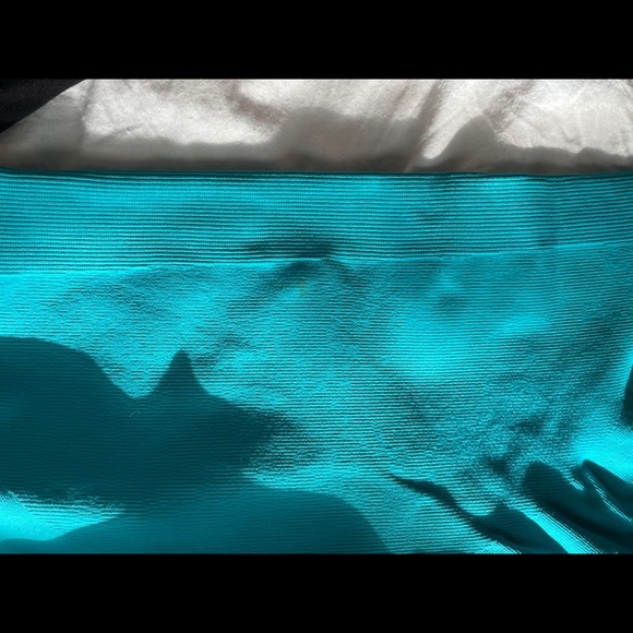 lululemon zone in tight - Picture 3 of 3